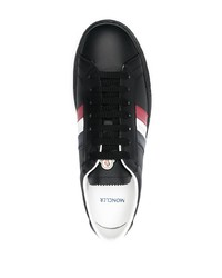 schwarze bedruckte Leder niedrige Sneakers von Moncler