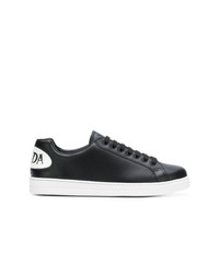 schwarze bedruckte Leder niedrige Sneakers von Prada