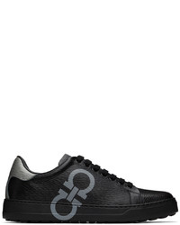 schwarze bedruckte Leder niedrige Sneakers von Salvatore Ferragamo