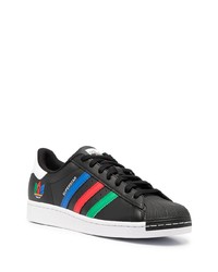 schwarze bedruckte Leder niedrige Sneakers von adidas