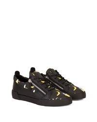 schwarze bedruckte Leder niedrige Sneakers von Giuseppe Zanotti