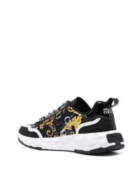 schwarze bedruckte niedrige Sneakers von VERSACE JEANS COUTURE