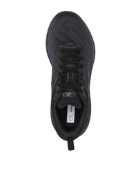 schwarze bedruckte niedrige Sneakers von Hoka One One