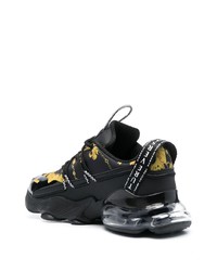 schwarze bedruckte niedrige Sneakers von VERSACE JEANS COUTURE