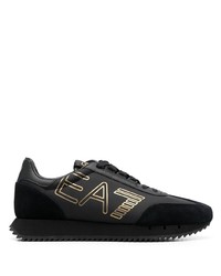 schwarze bedruckte niedrige Sneakers von Ea7 Emporio Armani