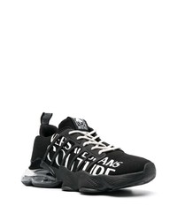 schwarze bedruckte niedrige Sneakers von VERSACE JEANS COUTURE