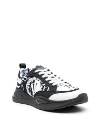 schwarze bedruckte niedrige Sneakers von VERSACE JEANS COUTURE