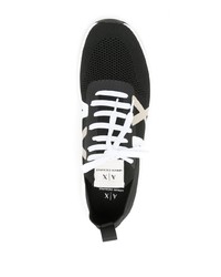 schwarze bedruckte niedrige Sneakers von Armani Exchange