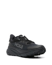 schwarze bedruckte niedrige Sneakers von Hoka One One