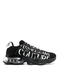 schwarze bedruckte niedrige Sneakers von VERSACE JEANS COUTURE
