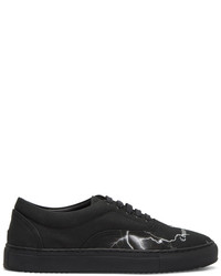 schwarze bedruckte Segeltuch niedrige Sneakers
