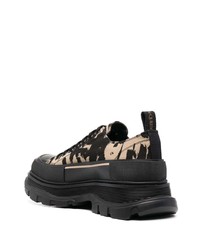 schwarze bedruckte Segeltuch niedrige Sneakers von Alexander McQueen