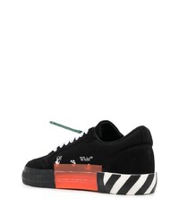 schwarze bedruckte Segeltuch niedrige Sneakers von Off-White