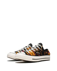 schwarze bedruckte Segeltuch niedrige Sneakers von Converse