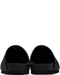 schwarze bedruckte Segeltuch Slipper von Moschino