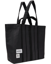 schwarze bedruckte Shopper Tasche aus Segeltuch von NOMA t.d.