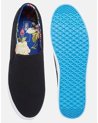 schwarze bedruckte Slip-On Sneakers von Asos