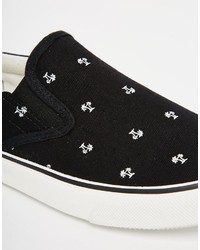 schwarze bedruckte Slip-On Sneakers von Brave Soul