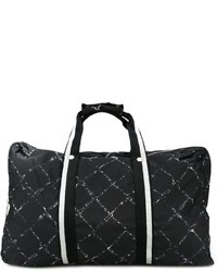 schwarze bedruckte Taschen von Chanel