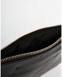 schwarze beschlagene Clutch von French Connection