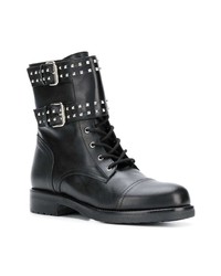 schwarze beschlagene flache Stiefel mit einer Schnürung aus Leder von Albano