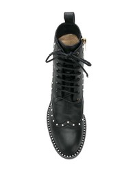 schwarze beschlagene flache Stiefel mit einer Schnürung aus Leder von Jimmy Choo