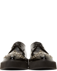 schwarze beschlagene Leder Derby Schuhe von Alexander McQueen