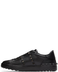 schwarze beschlagene Leder niedrige Sneakers von Valentino Garavani