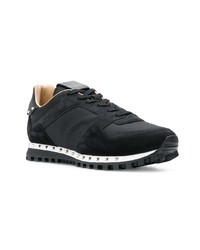 schwarze beschlagene Leder niedrige Sneakers von Valentino