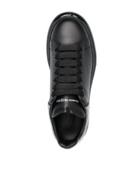 schwarze beschlagene Leder niedrige Sneakers von Alexander McQueen