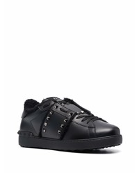 schwarze beschlagene Leder niedrige Sneakers von Valentino Garavani