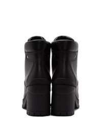 schwarze beschlagene Schnürstiefeletten aus Leder von Prada