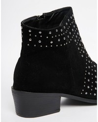 schwarze beschlagene Stiefeletten von Daisy Street