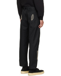 schwarze bestickte Chinohose von Adish