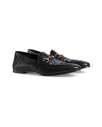 schwarze bestickte Leder Slipper von Gucci