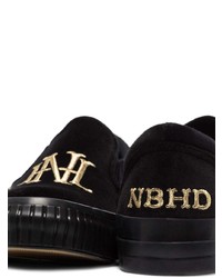 schwarze bestickte Slip-On Sneakers von Neighborhood