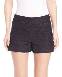 schwarze bestickte Spitzeshorts