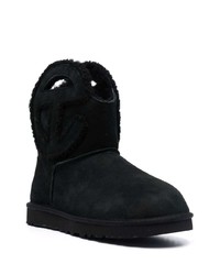 schwarze bestickte Ugg Stiefel von UGG