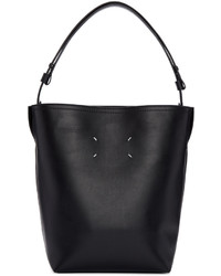 schwarze Beuteltasche von Maison Margiela