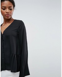 schwarze Bluse mit Rüschen von Asos