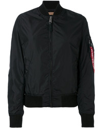 schwarze Bomberjacke von Alpha Industries