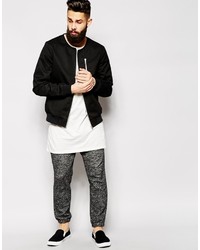 schwarze Bomberjacke von Asos