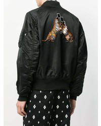 schwarze Bomberjacke von Marcelo Burlon County of Milan