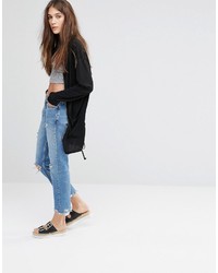 schwarze Bomberjacke von Pull&Bear