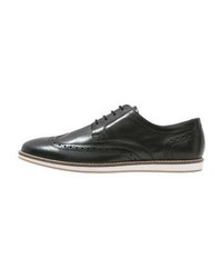 schwarze Brogues von Pier One