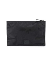 schwarze Camouflage Clutch Handtasche von Valentino