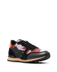 schwarze Camouflage Leder Sportschuhe von Valentino Garavani