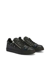 schwarze Camouflage niedrige Sneakers von Giuseppe Zanotti