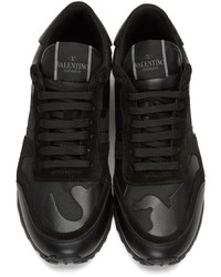 schwarze Camouflage Segeltuch niedrige Sneakers von Valentino