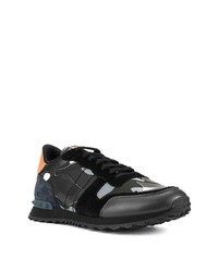 schwarze Camouflage Sportschuhe von Valentino